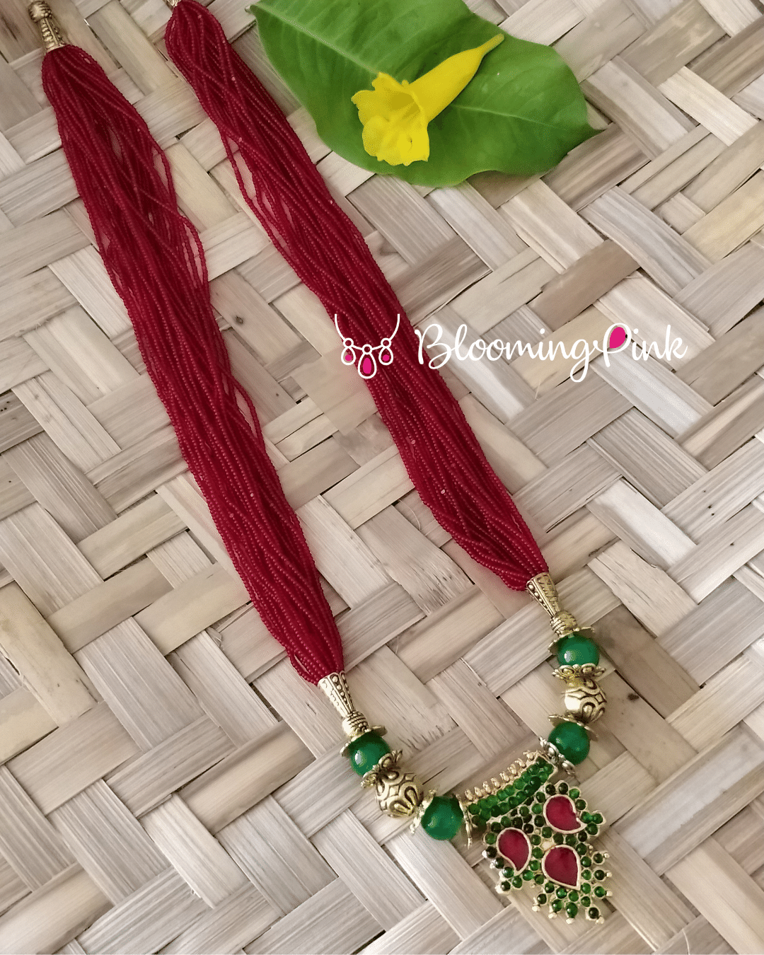 Gavya Seed beads Necklace