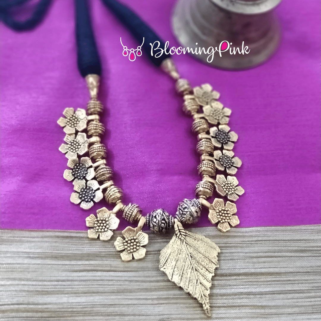 Golden Flowers & Leaf