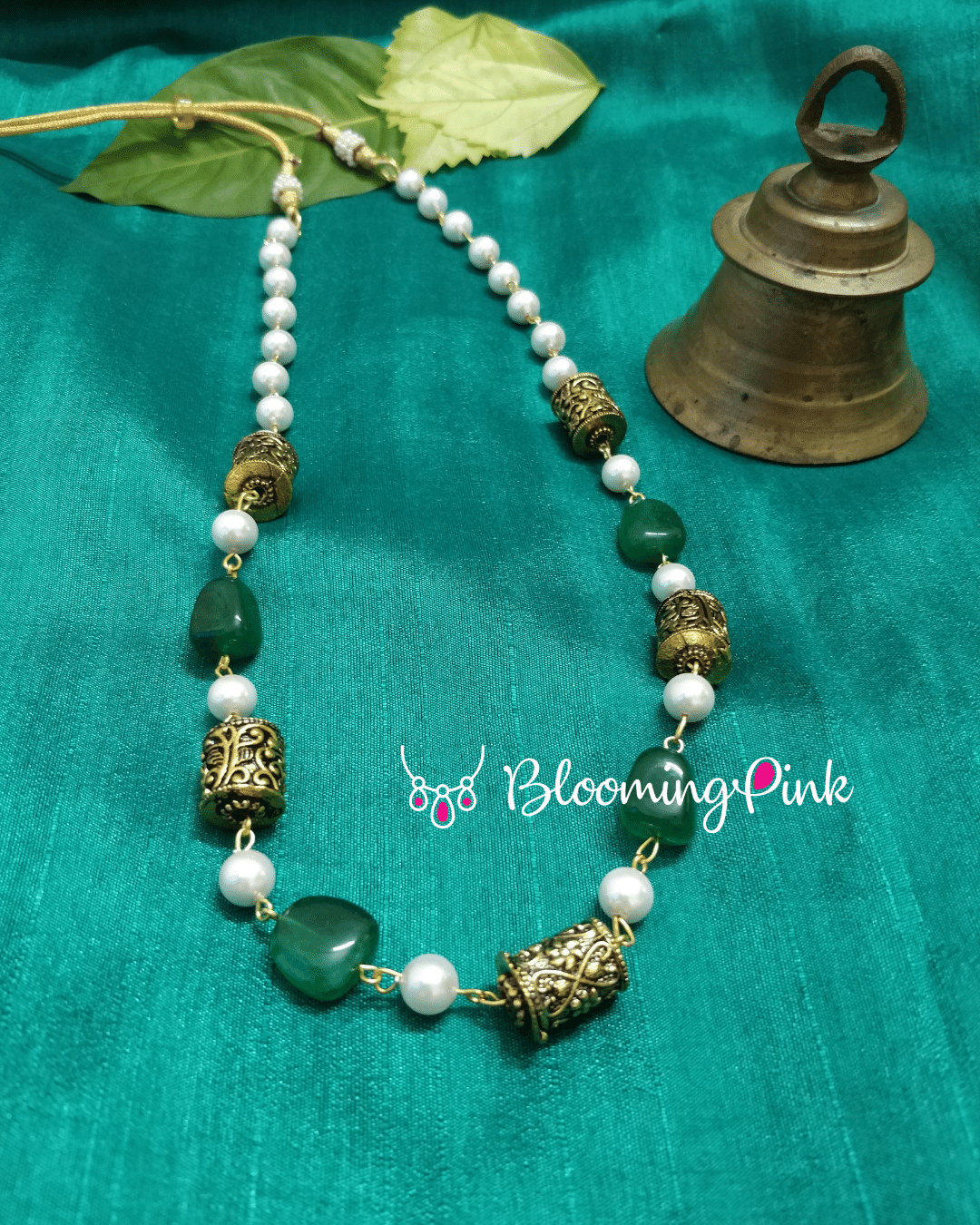 Sailam Shell Pearl Chain