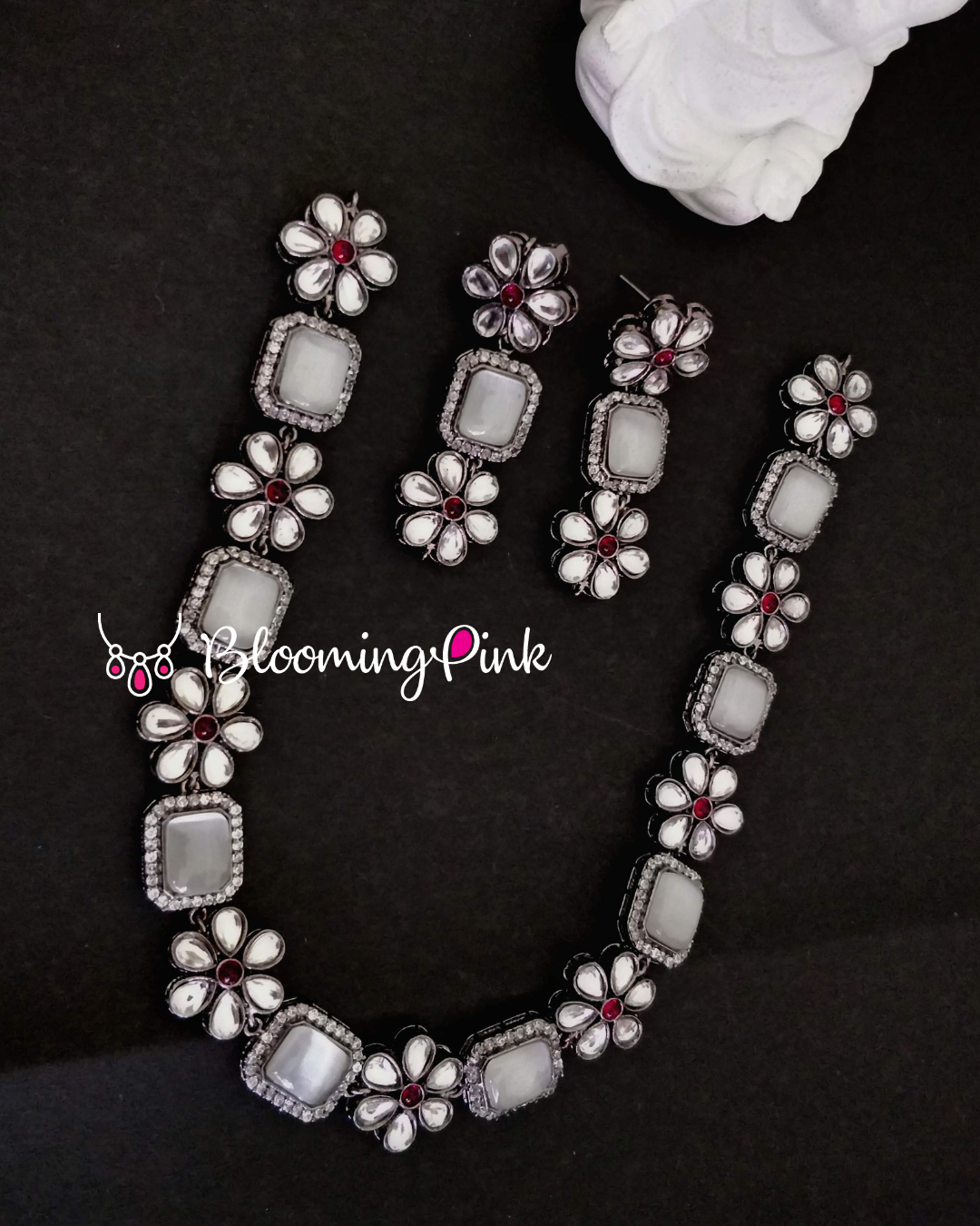 Hera - AD Stones with Kundan