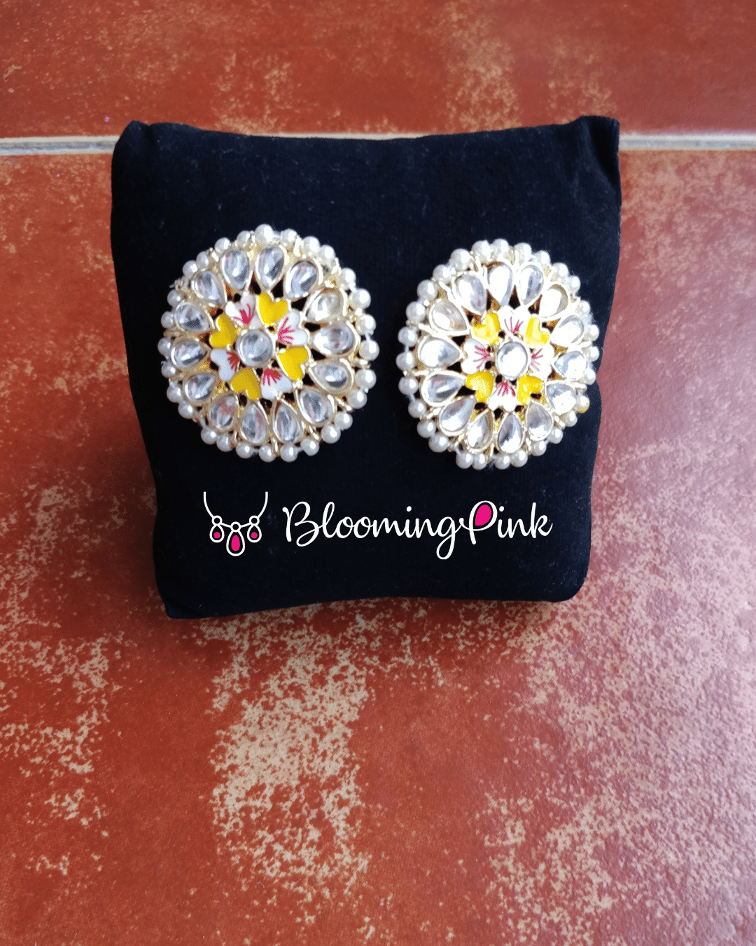 Kundan Studs