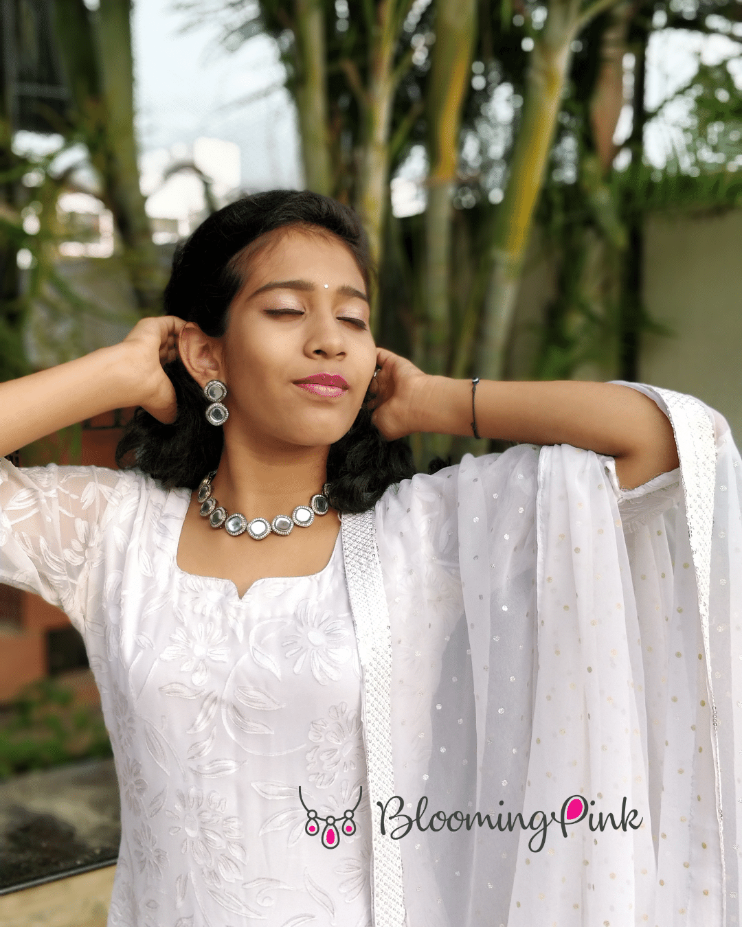 Bela - AD Short Necklace Set