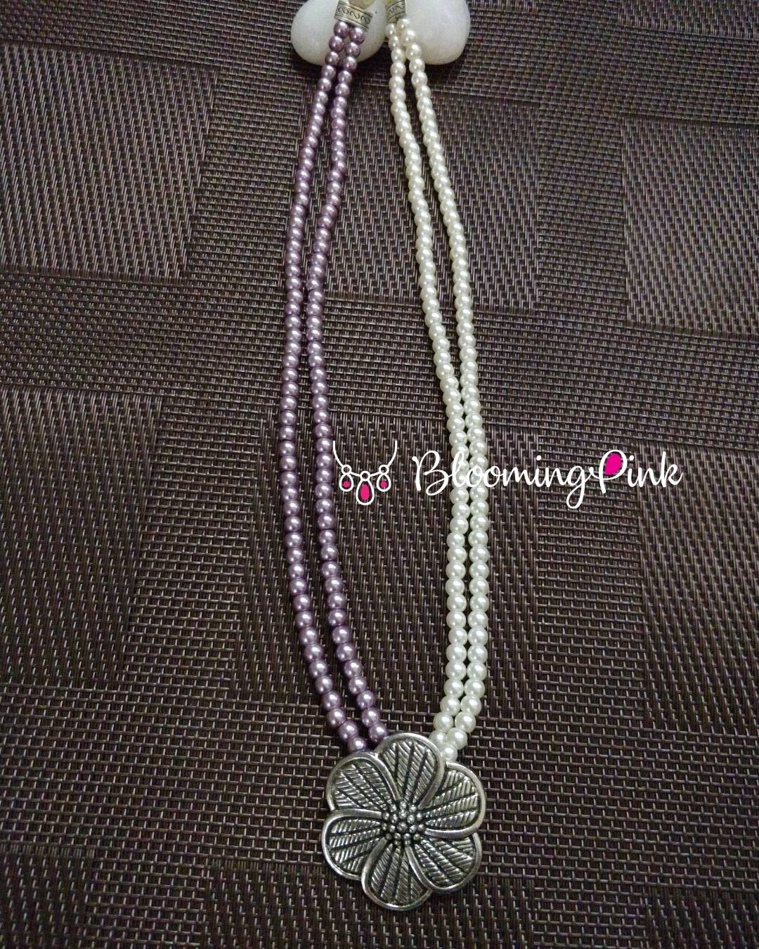 Wisteria - Pearl Beads Necklace