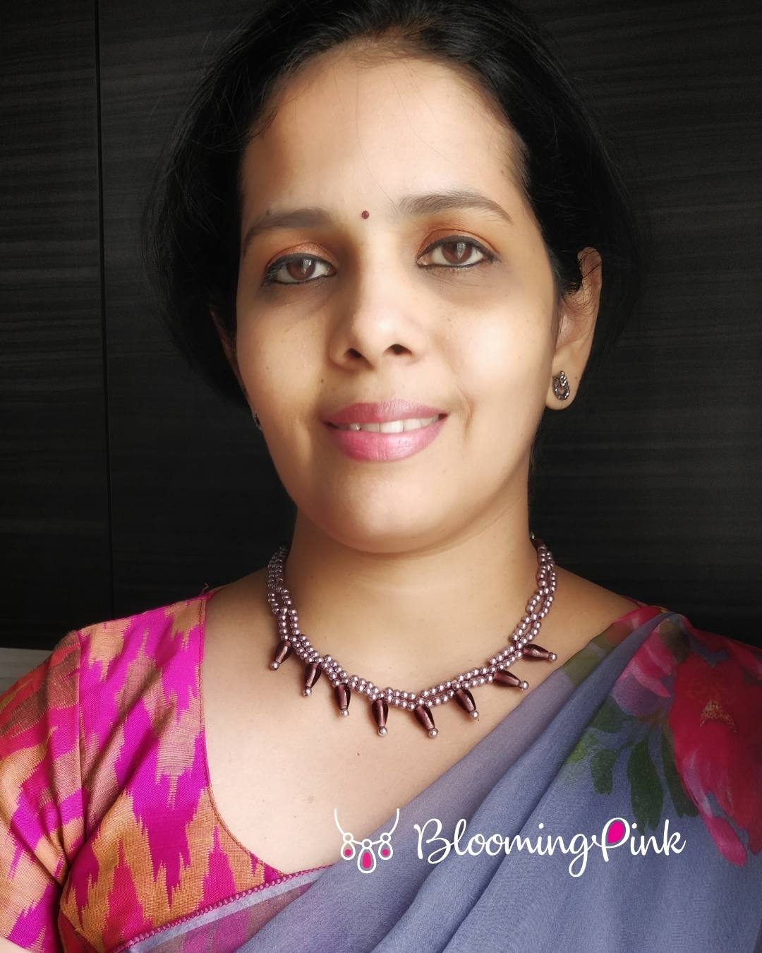Simple in Tangles - Short Necklace