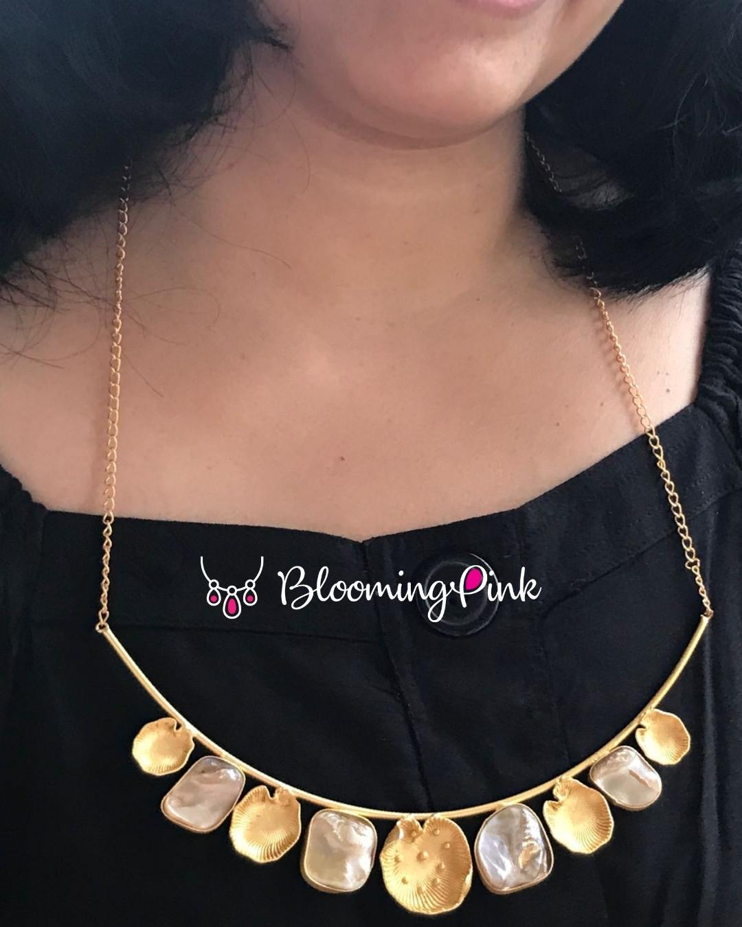 Mermaid Pearl Neck Cuff