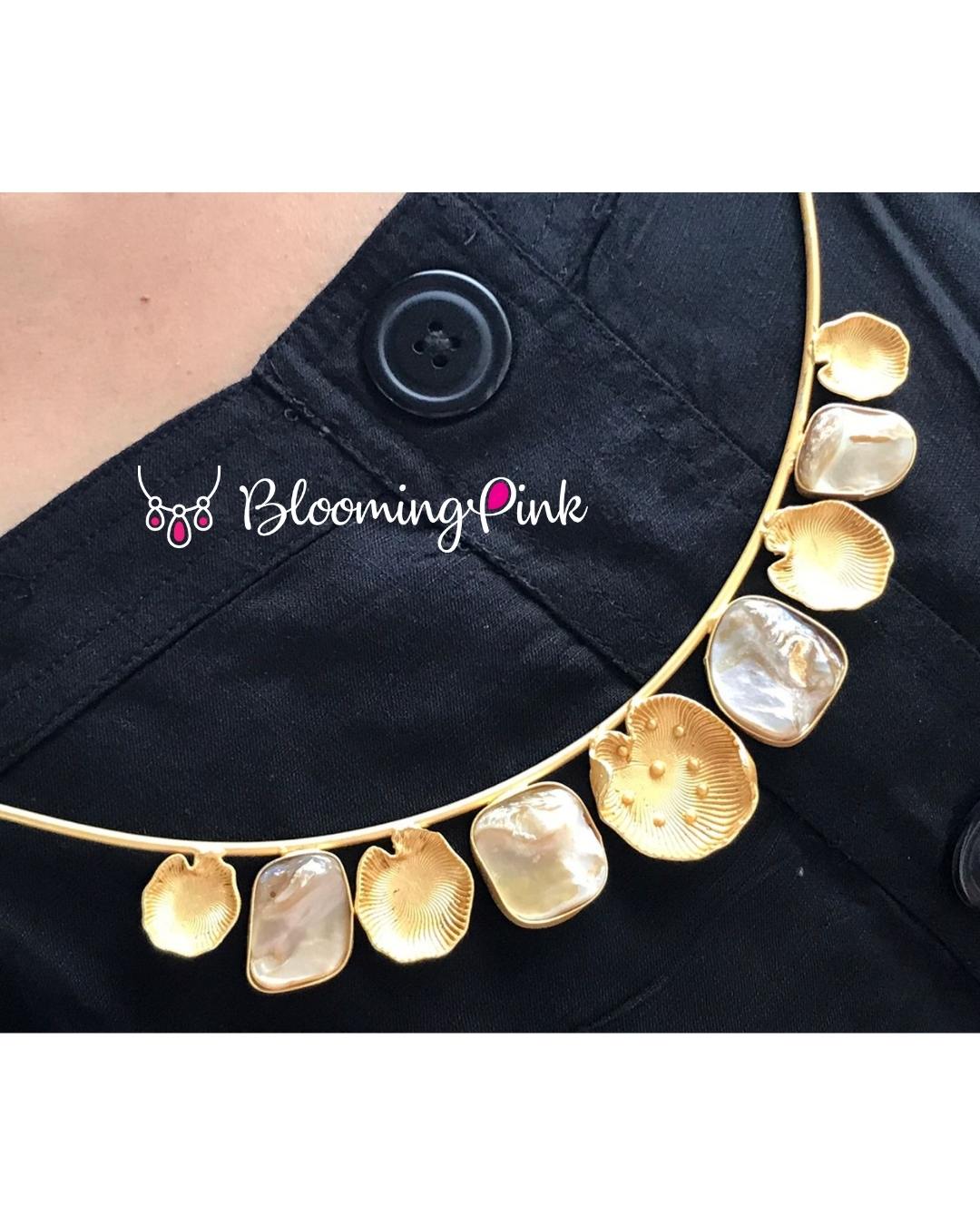 Mermaid Pearl Neck Cuff