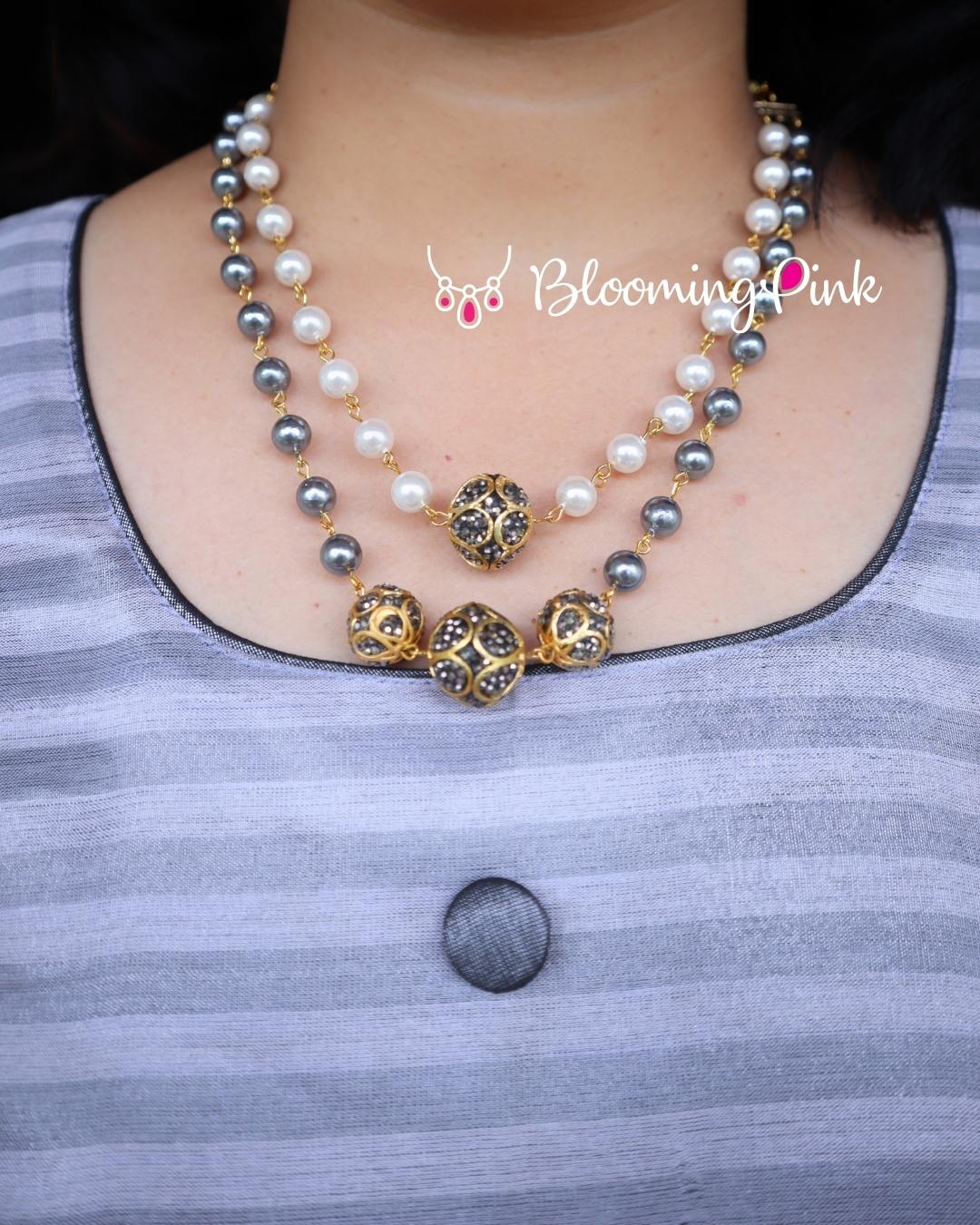 Aurora Shell Pearl Necklace