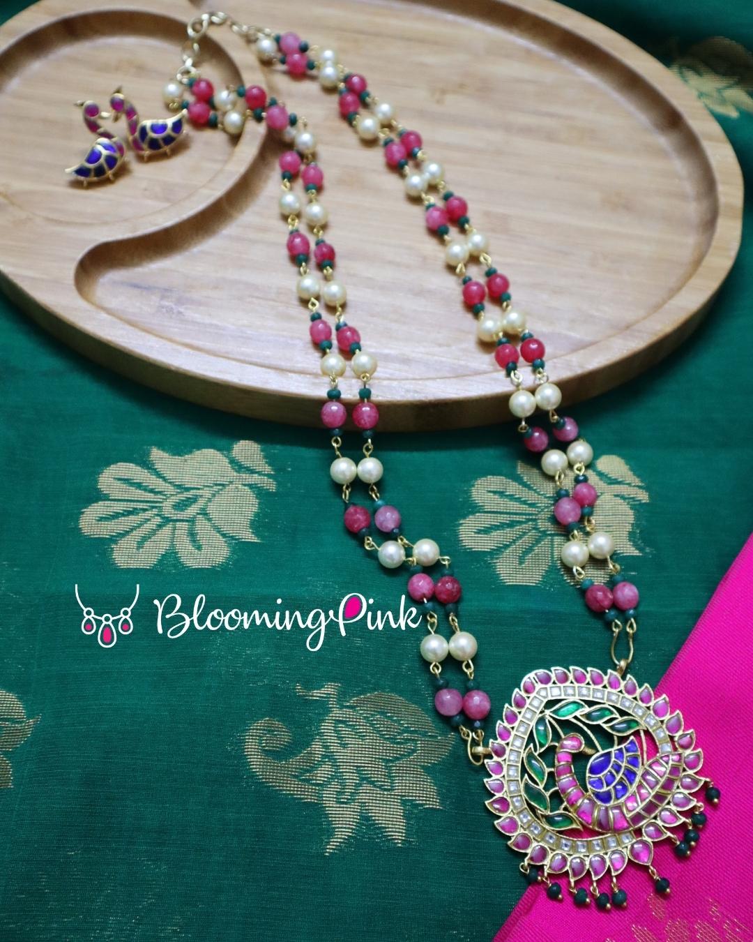 Taamara Kundan Maala