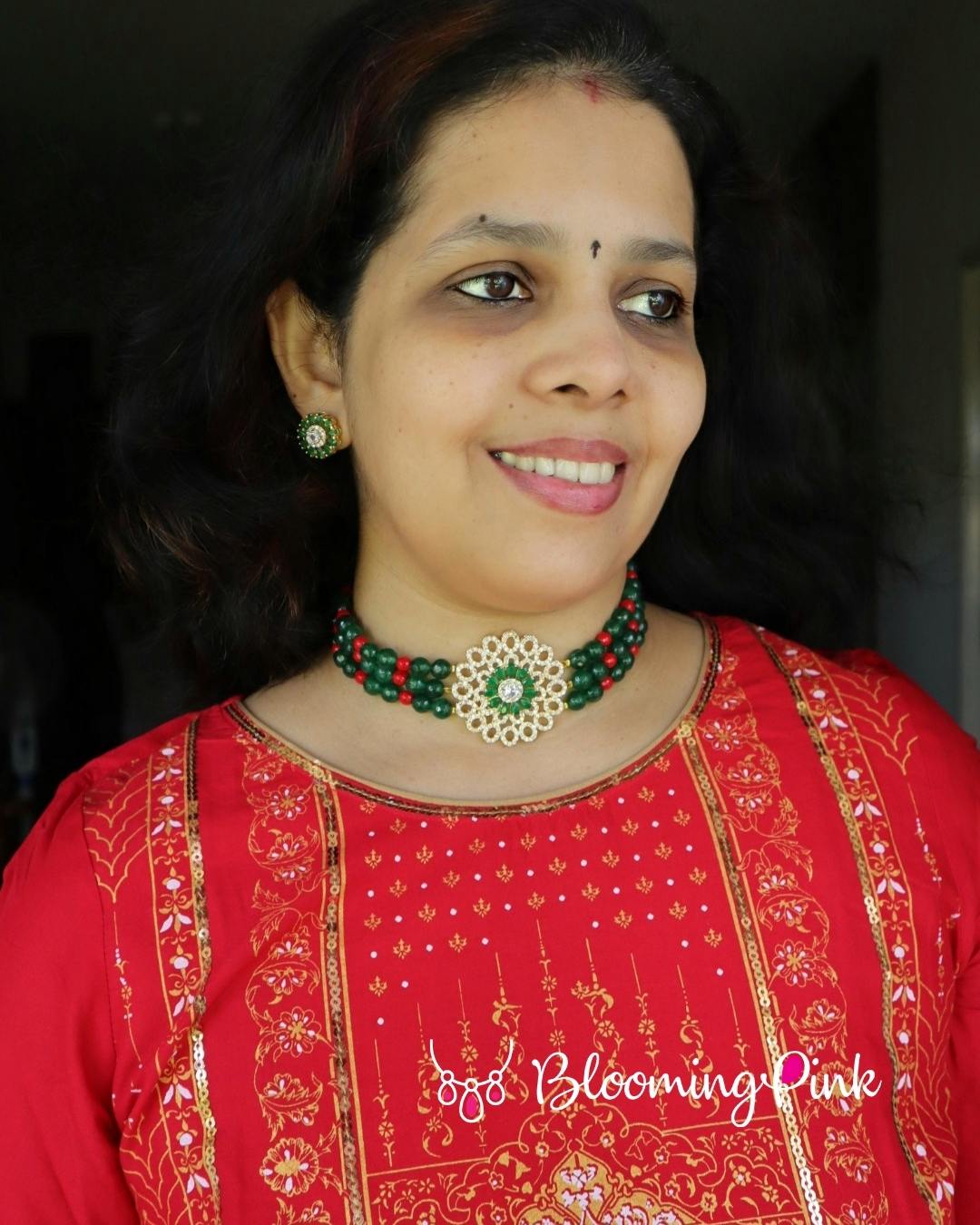 Samanwaya Agates Choker