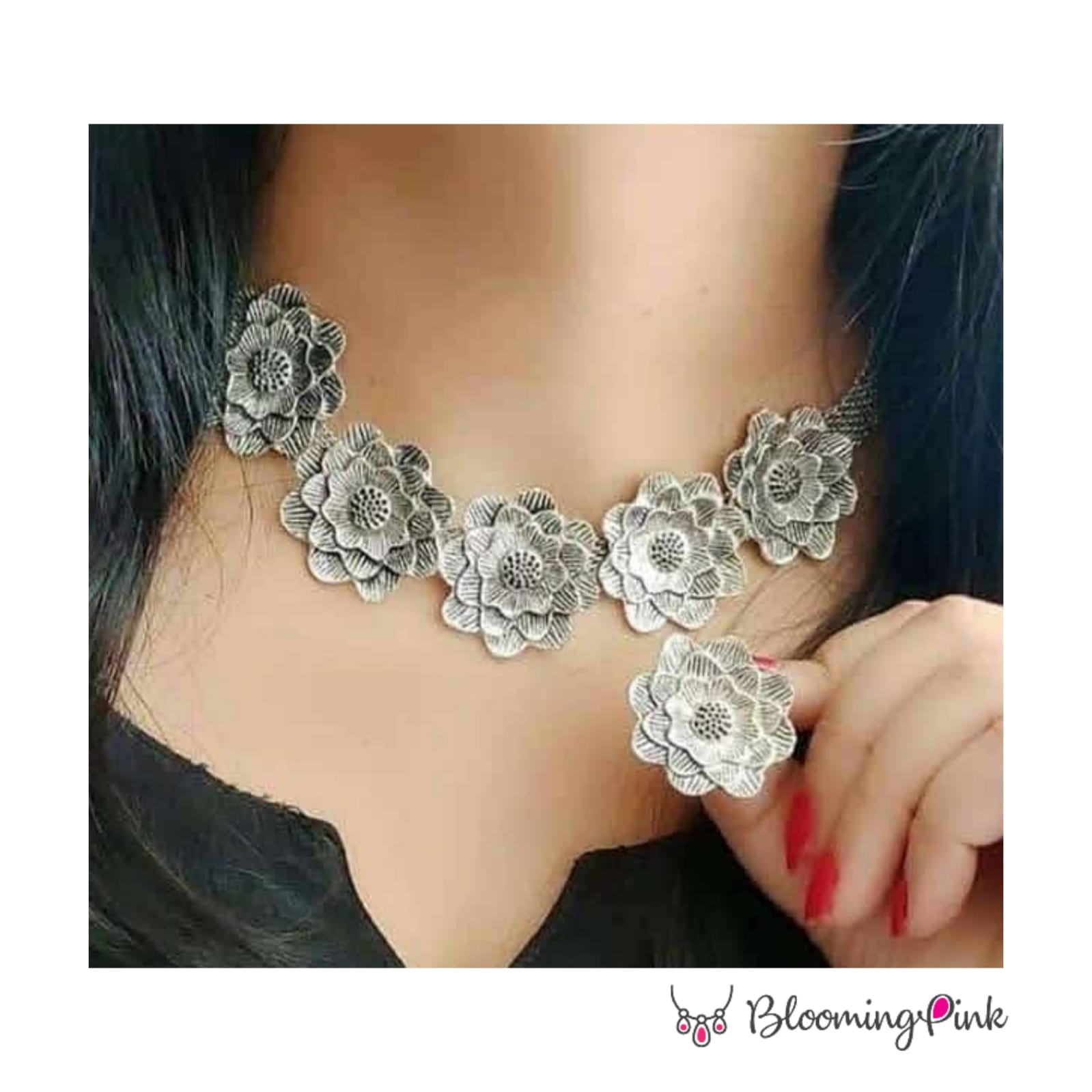 Silver Flower Choker