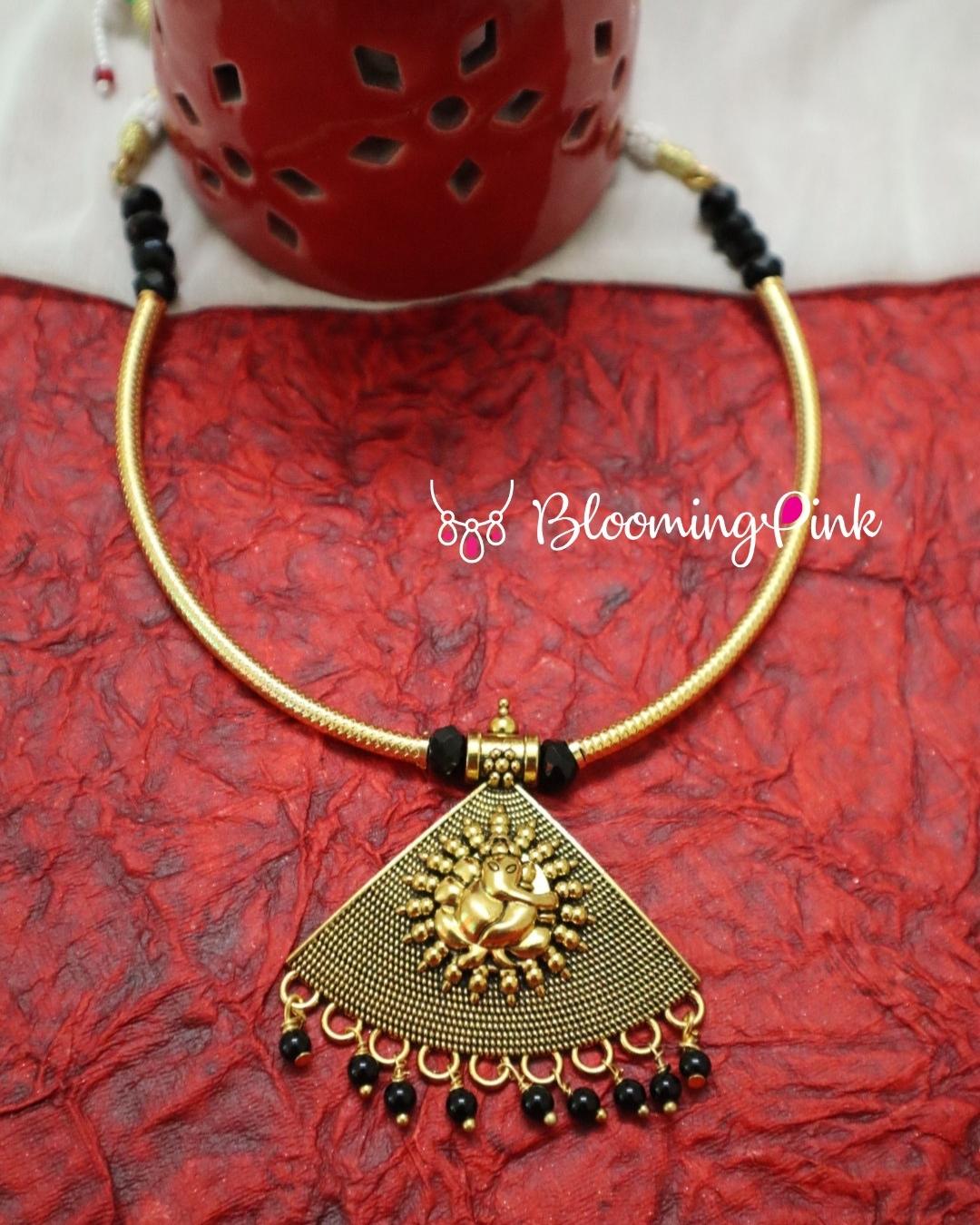 Ekdanth Hasli Necklace