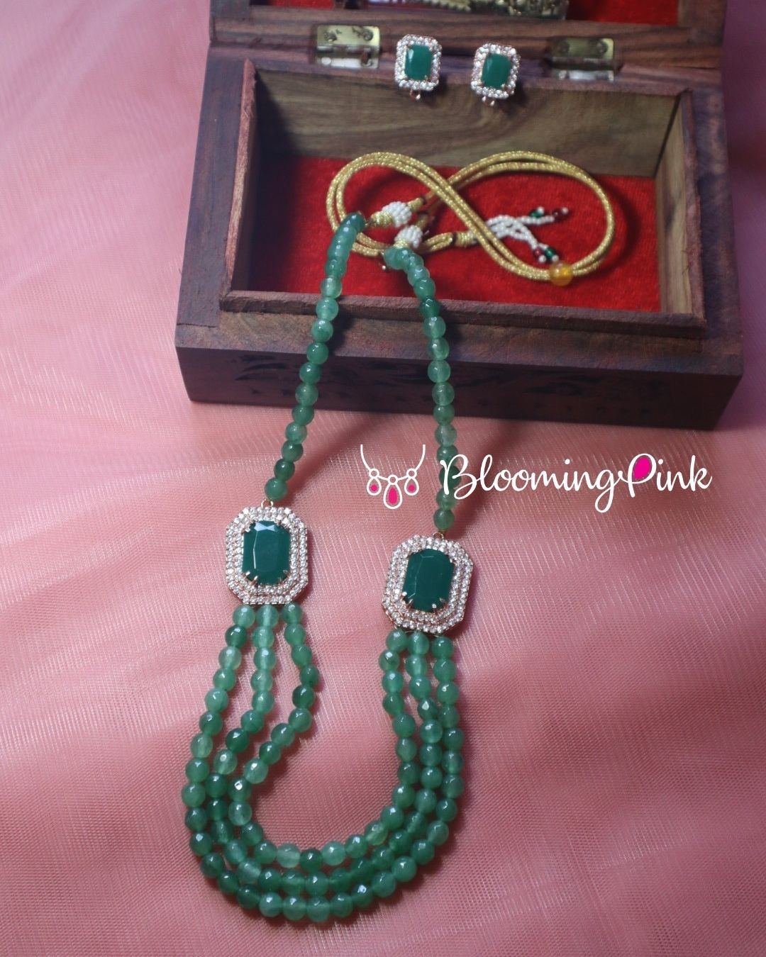 Anarkali Agates Necklace