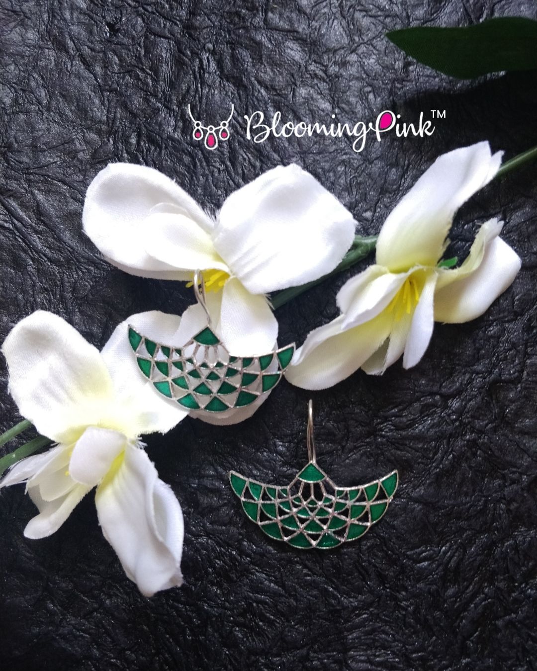 Luna Hoops