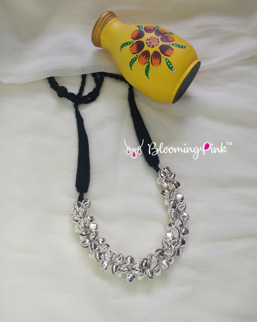 Silver Gunguroo Chain