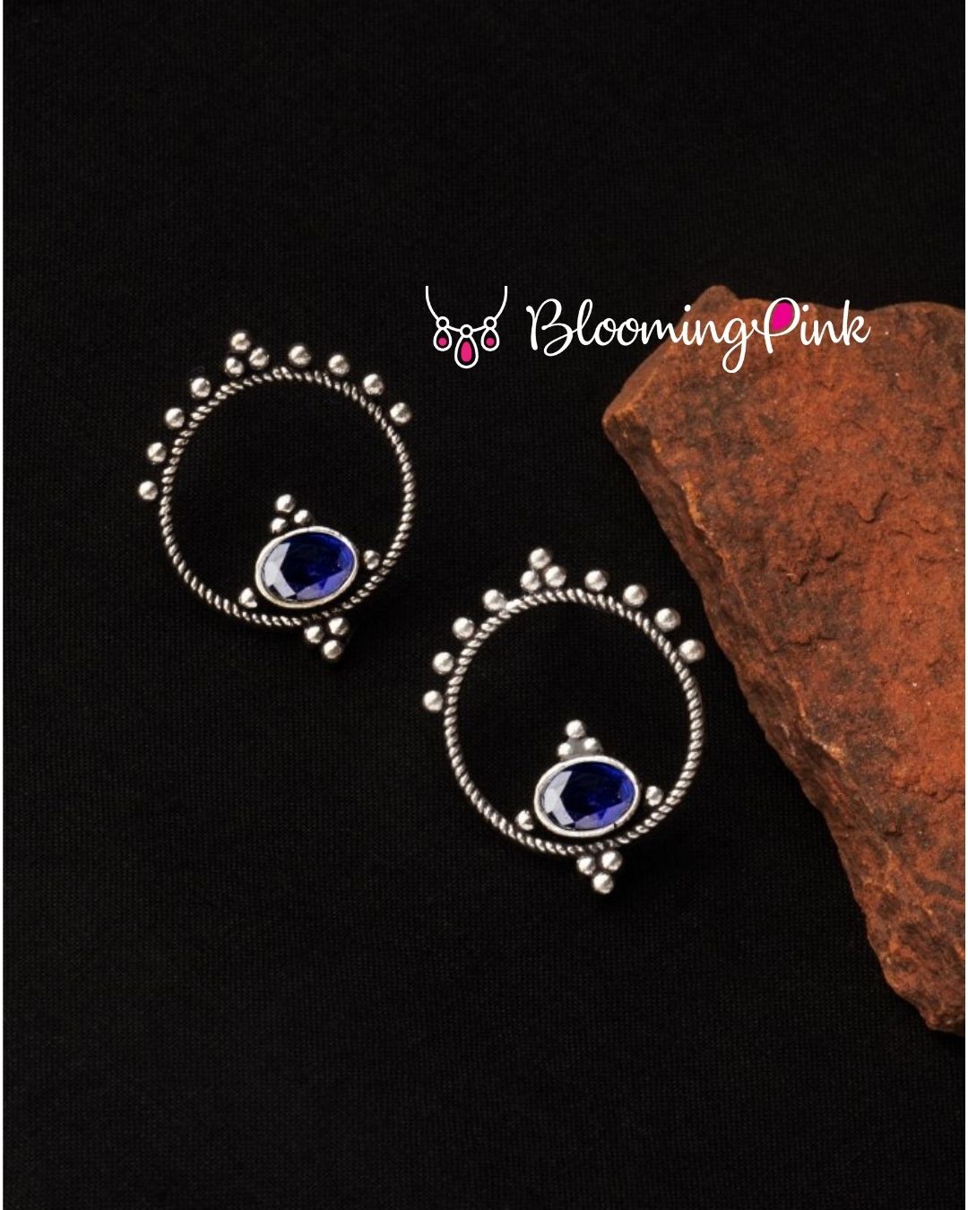 Ring Studs