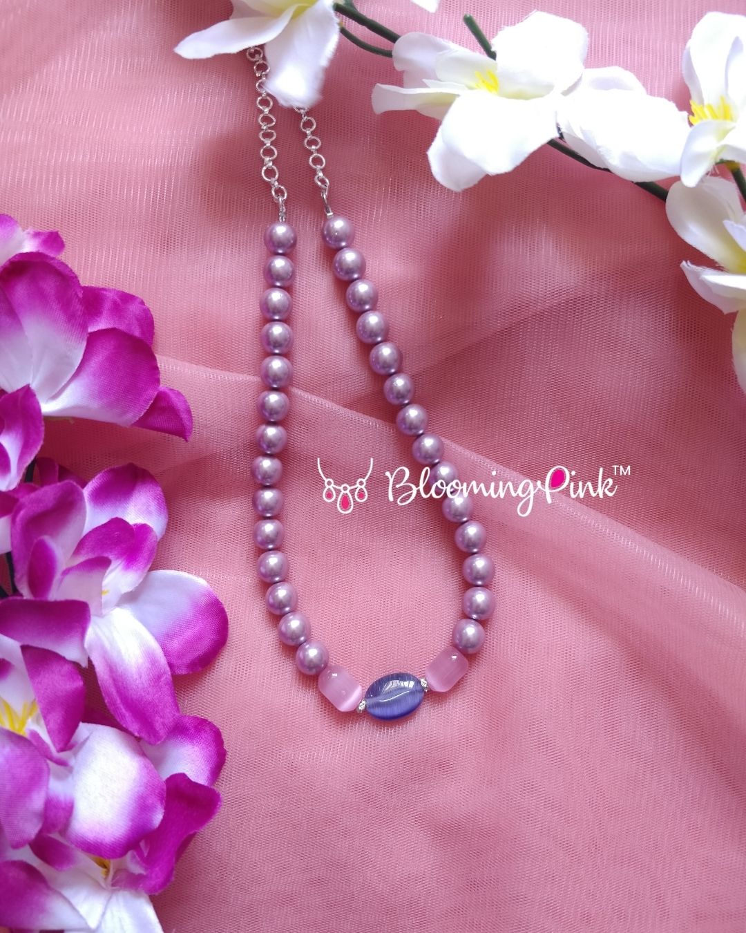 Lilac Pearl Short Necklace