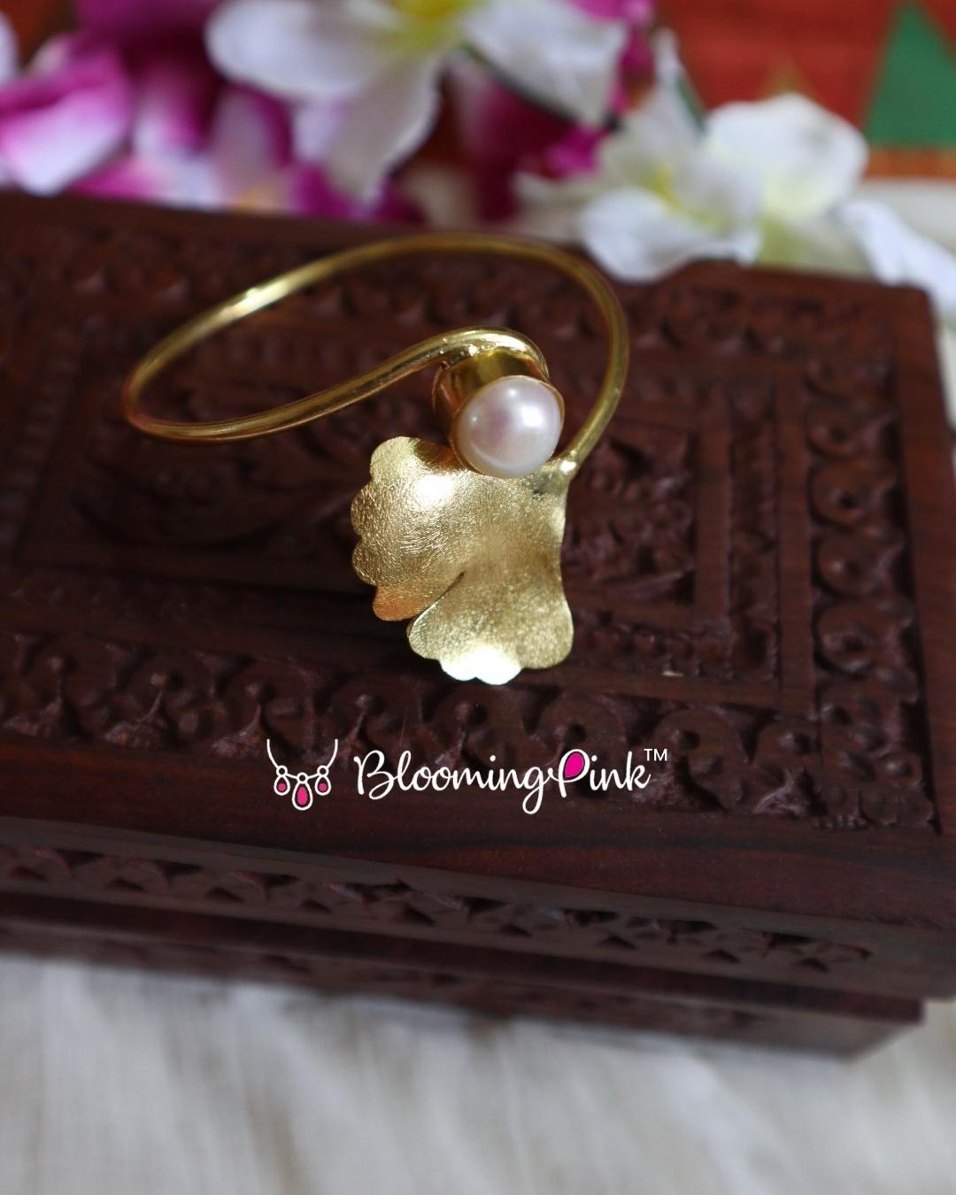 Gulmohar Pearl Bracelet