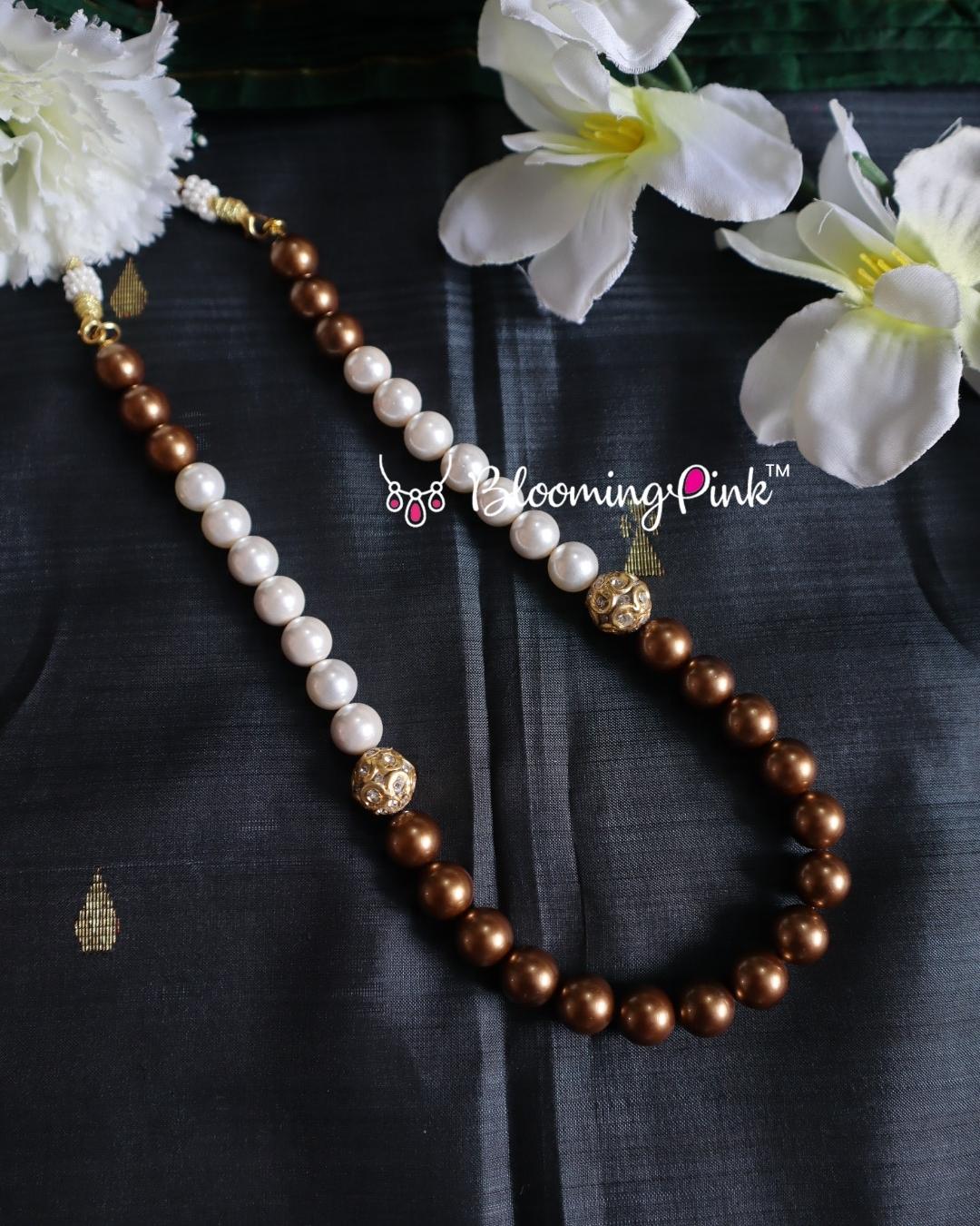 Noor Pearl Chain