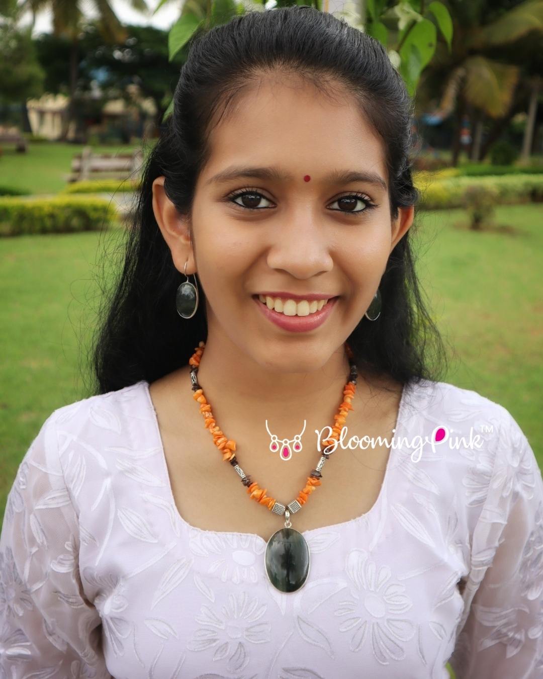 Coral Chip Beads Necklace