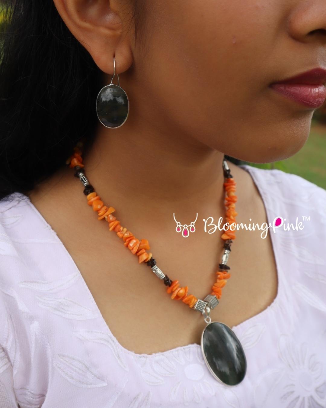 Coral Chip Beads Necklace