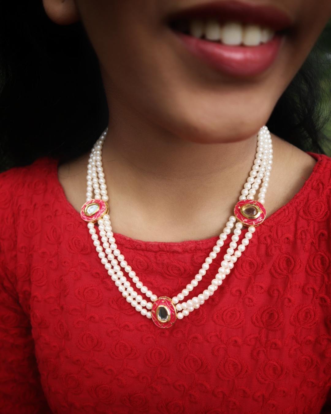 Vibha Necklace