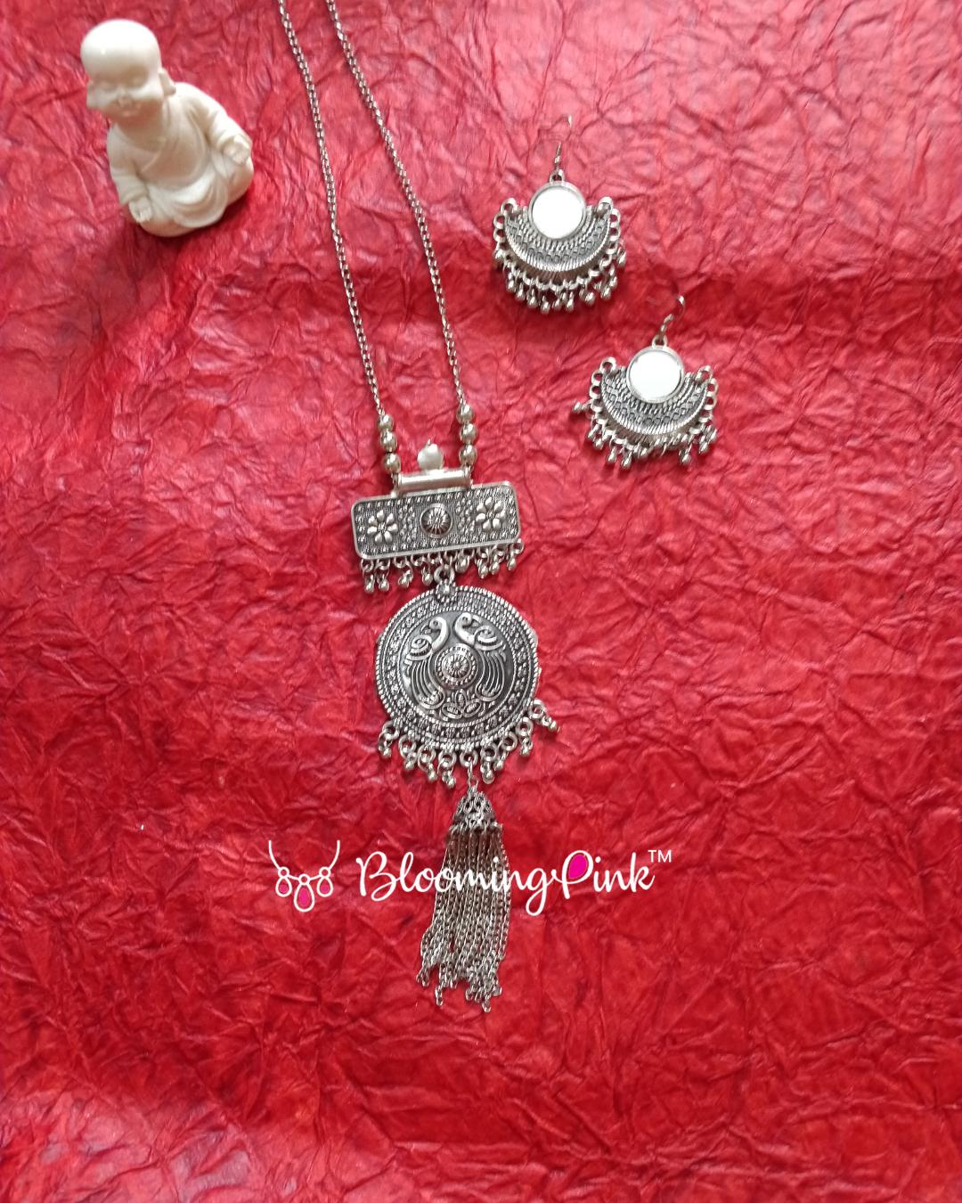 Saachi Oxidised Neck Set