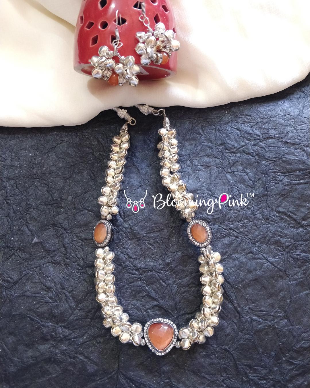 Kingini Gunguroo Necklace