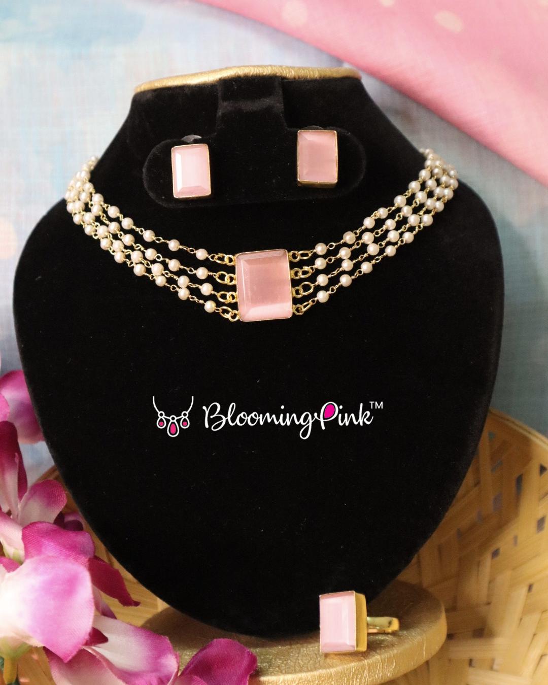 Pearl Strings Choker