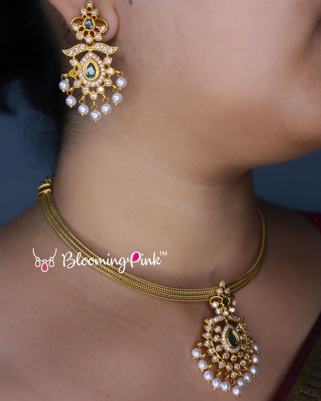 Uthraadam Matt gold Short Necklace