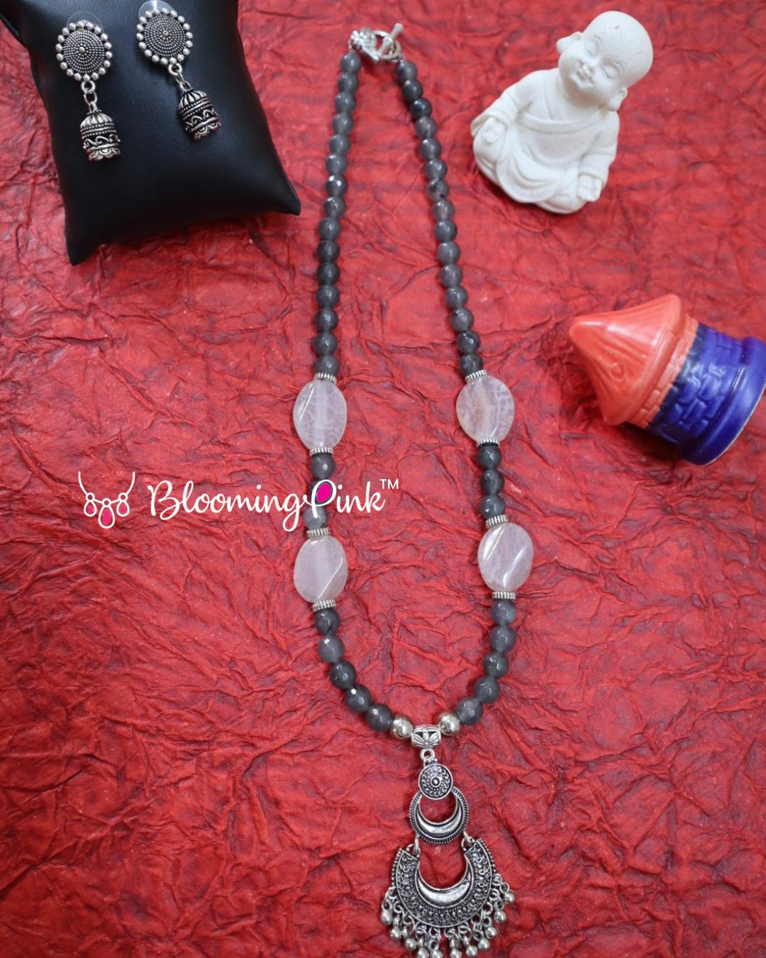 Monsoon Agates Necklace