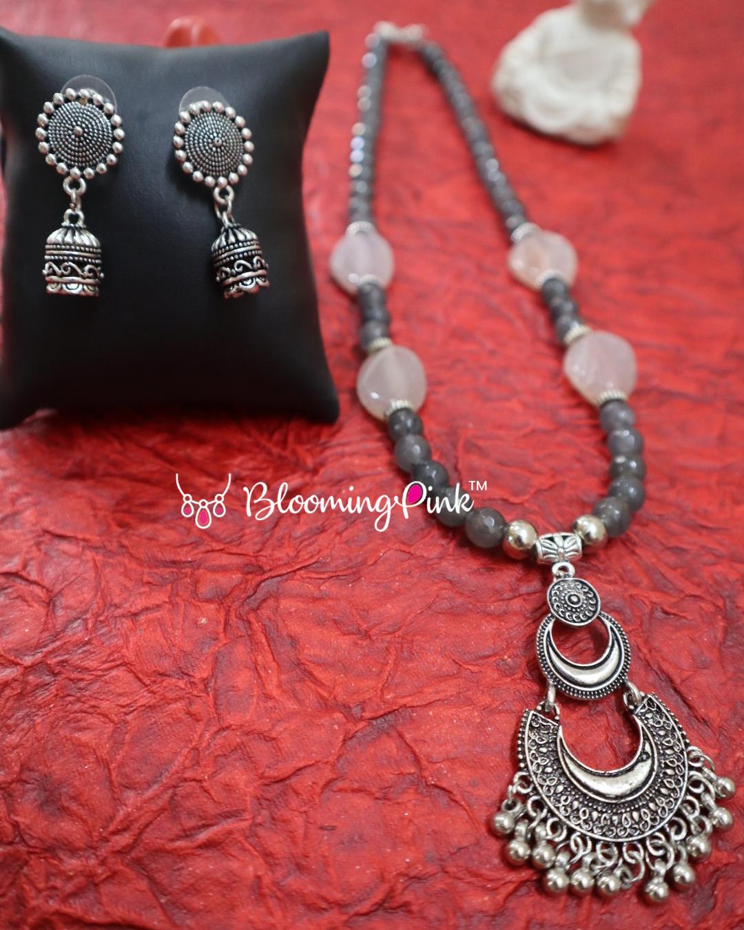Monsoon Agates Necklace