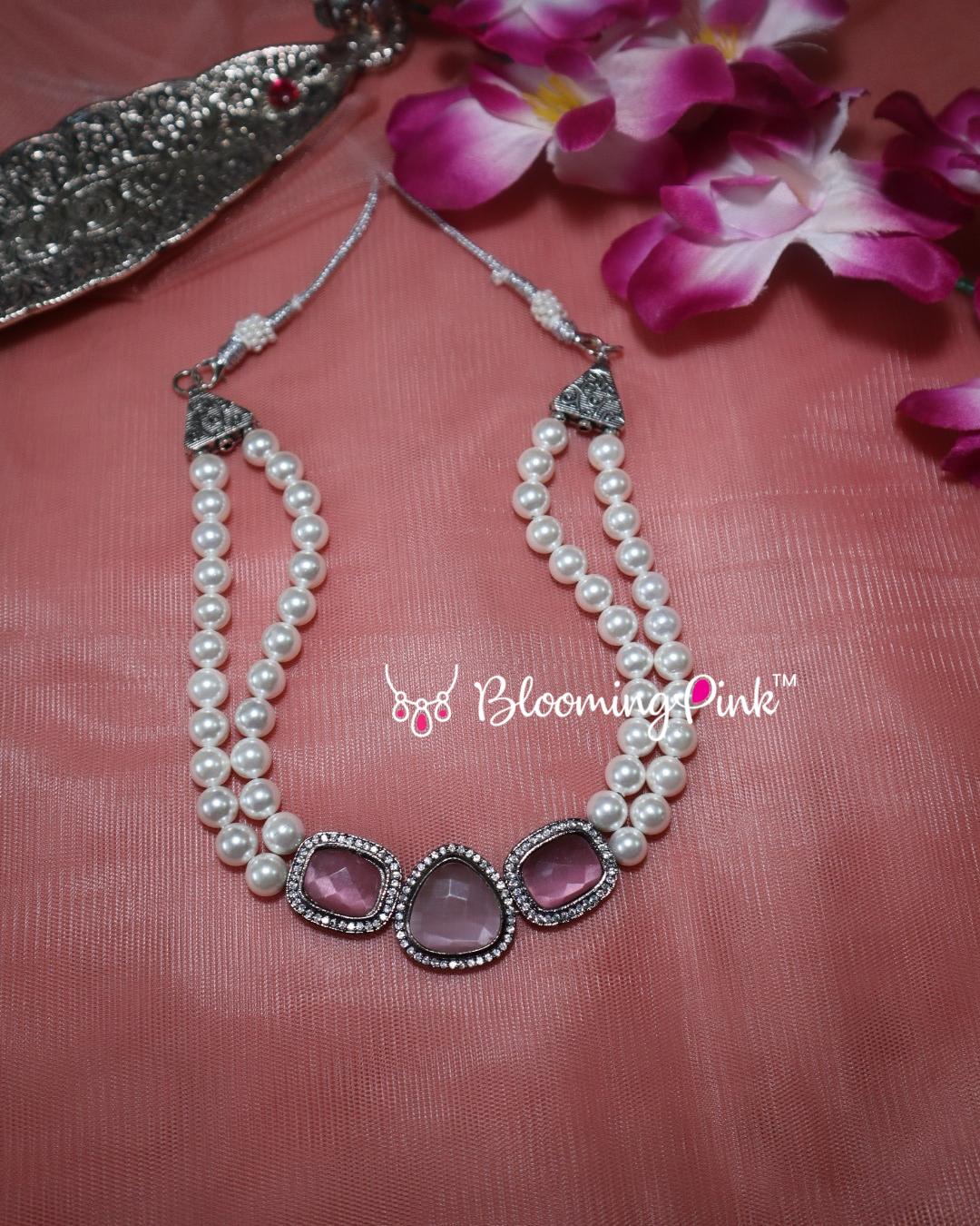 Bonita Pearl with Pink