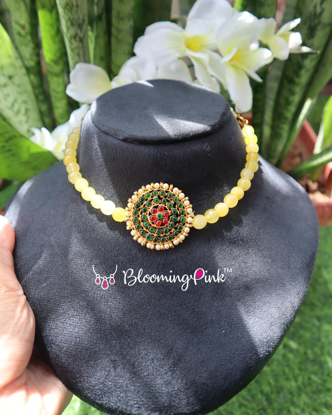 Anjali Kemp Choker