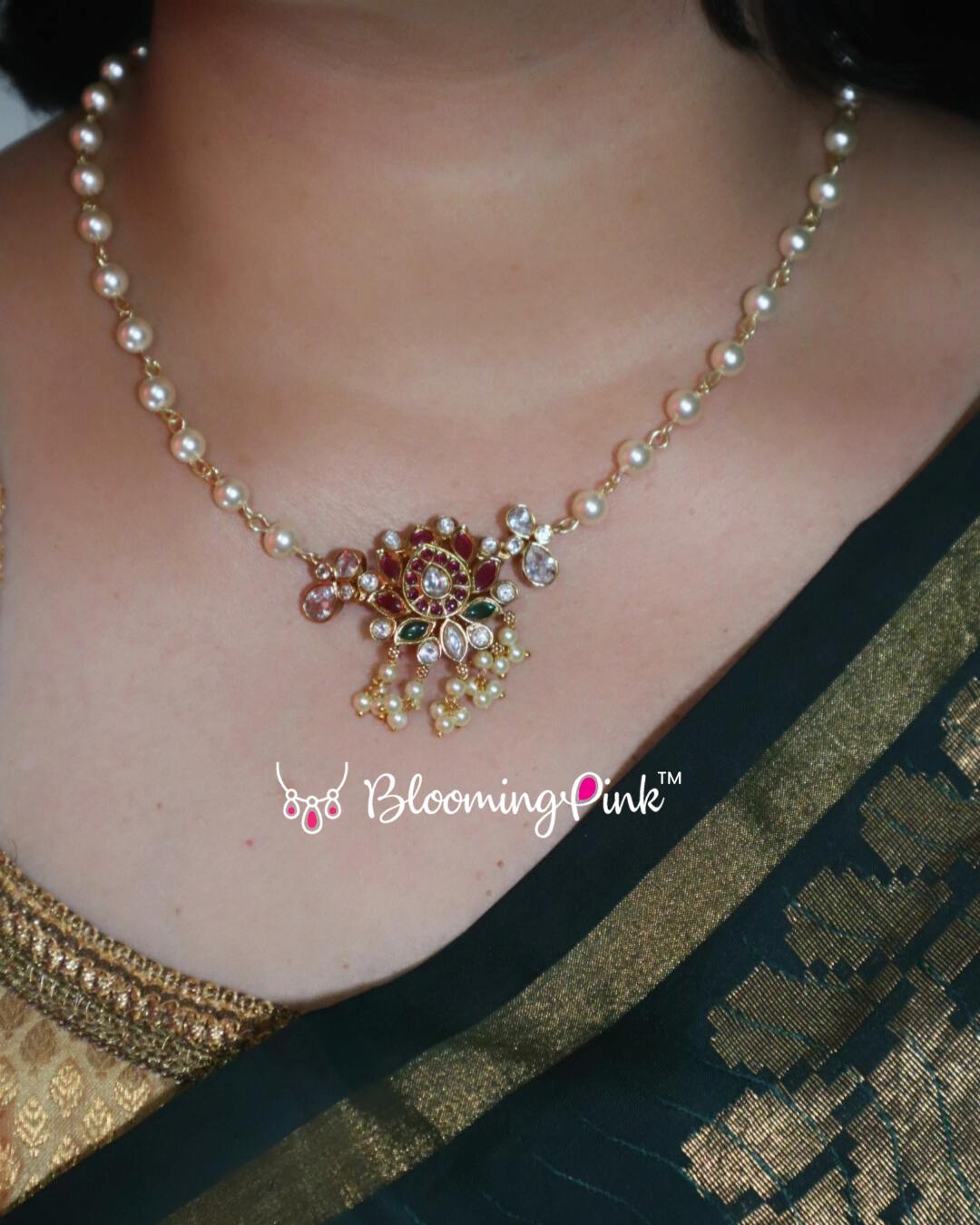 Rithu Pearl Necklace