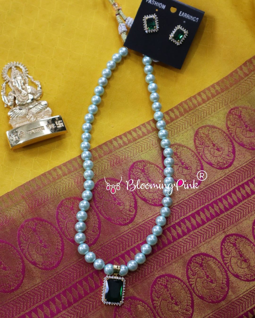 Sea Green Pearl Necklace