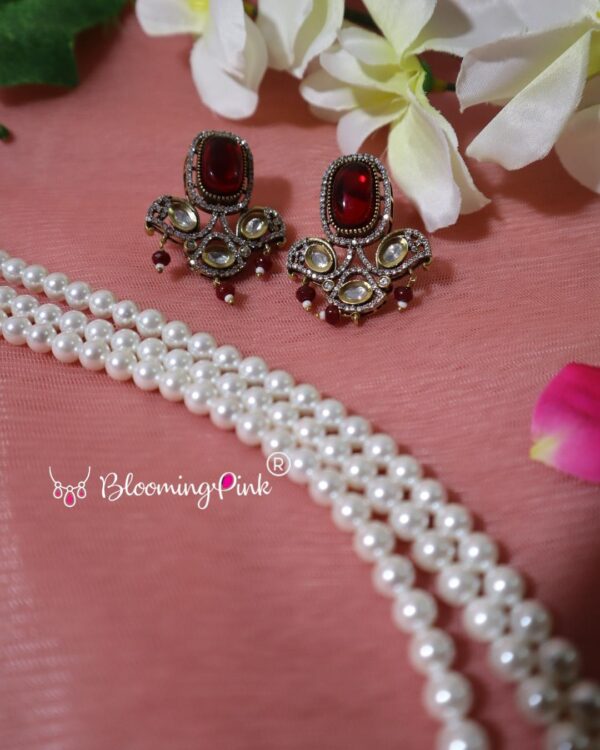 Maroon Victorian Layered Pearl Necklace