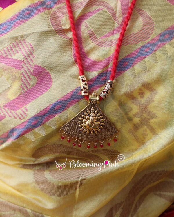 Red Dori Ganesha
