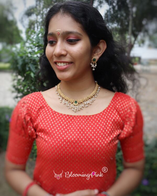 Navya Green Short Necklace