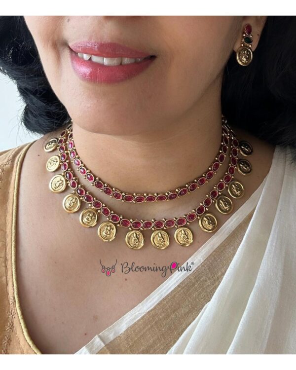 Lakshmi Coin Kemp Layer Necklace