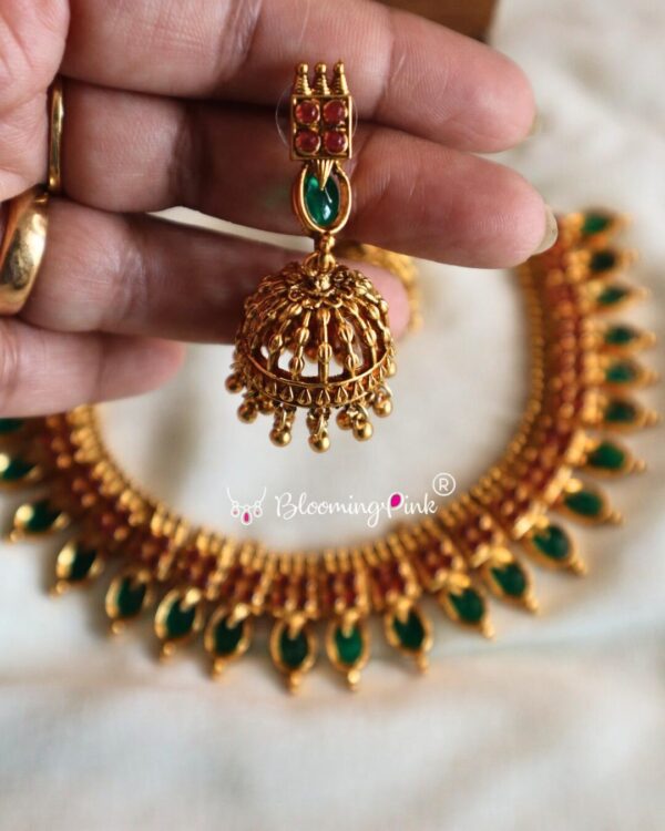 Haripriya Palakka Necklace