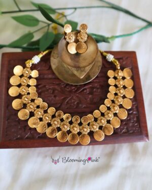 Prakriti Double Coin Choker