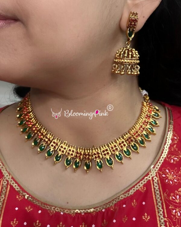 Haripriya Palakka Necklace