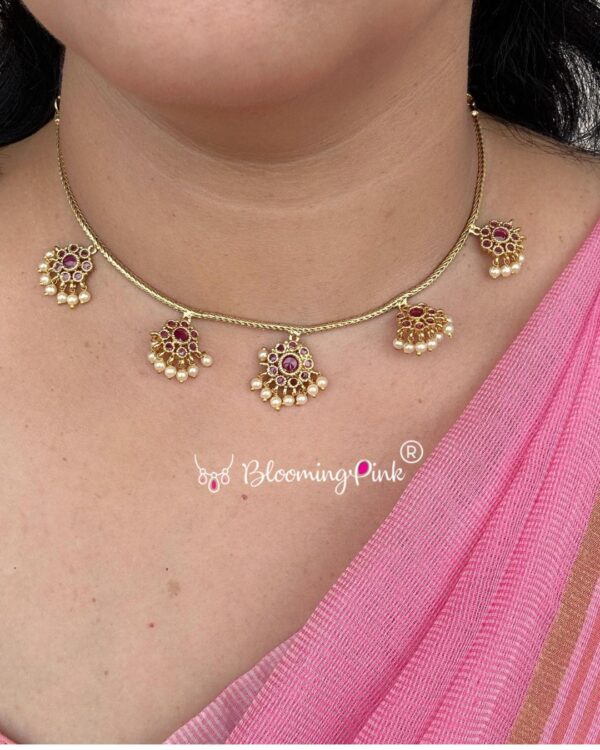 Pushpam Short Necklace