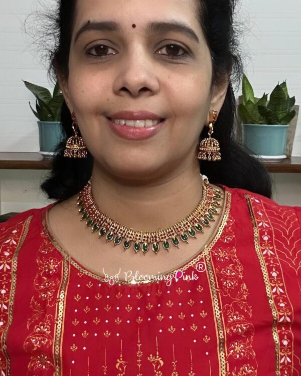 Haripriya Palakka Necklace