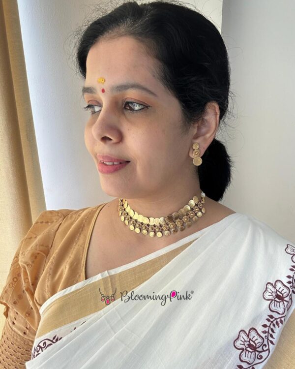 Prakriti Double Coin Choker