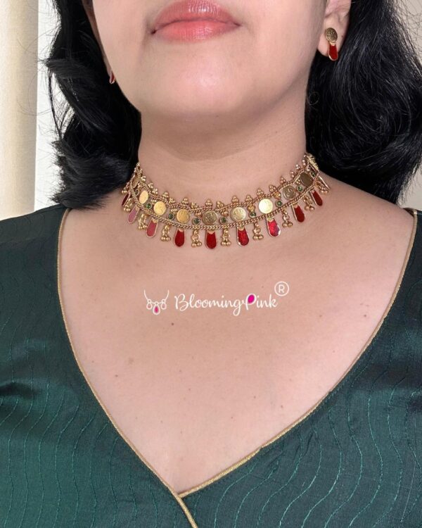 Coin Nagapadam Choker