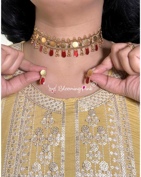 Coin Nagapadam Choker