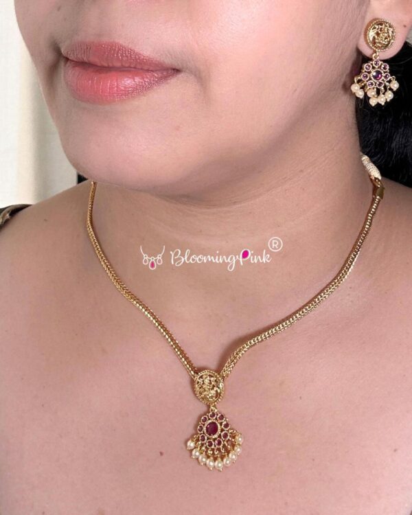 Lolitha Simple Necklace