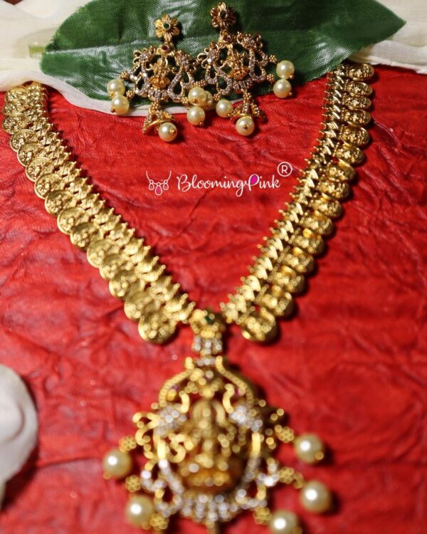 Gayathri Necklace