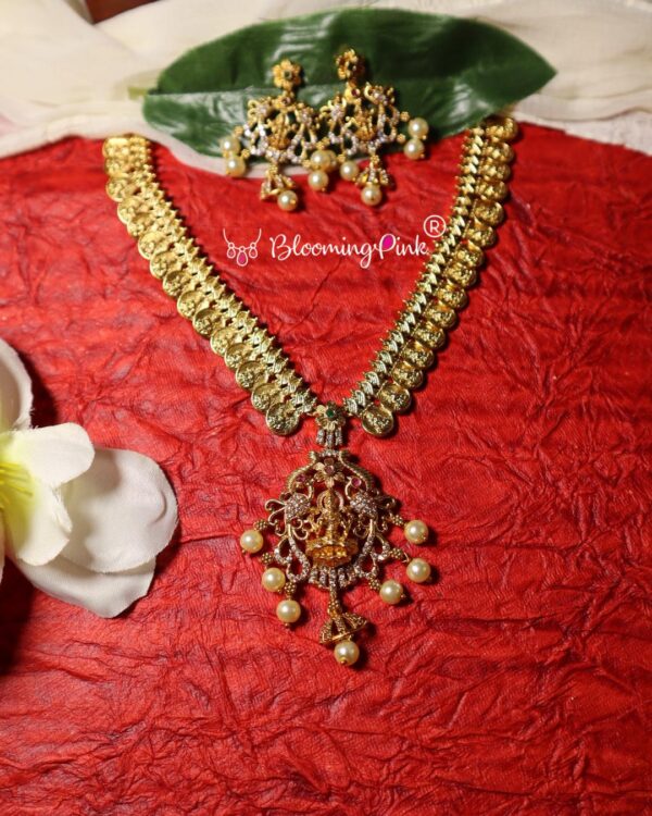 Gayathri Necklace